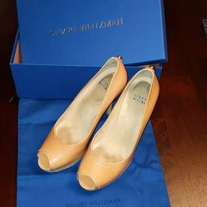 Stuart Weitzman peep toe heels size 7.5